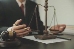 A solicitor explaining when you could keep 100% of your compensation in a claim