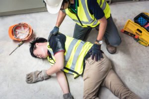 A worker has suffered a construction injury after inadequate training to work at height 